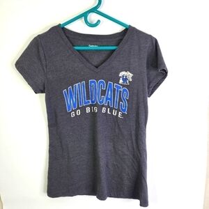 College Football University of Kentucky UK Wildcats Gray Women's T-shirt Medium